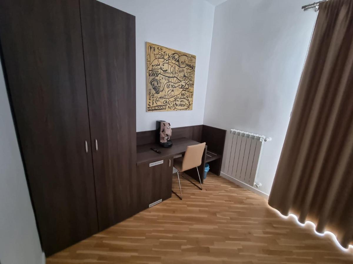 Barbaja Suites In Street Toledo 205 Napoli Ngoại thất bức ảnh