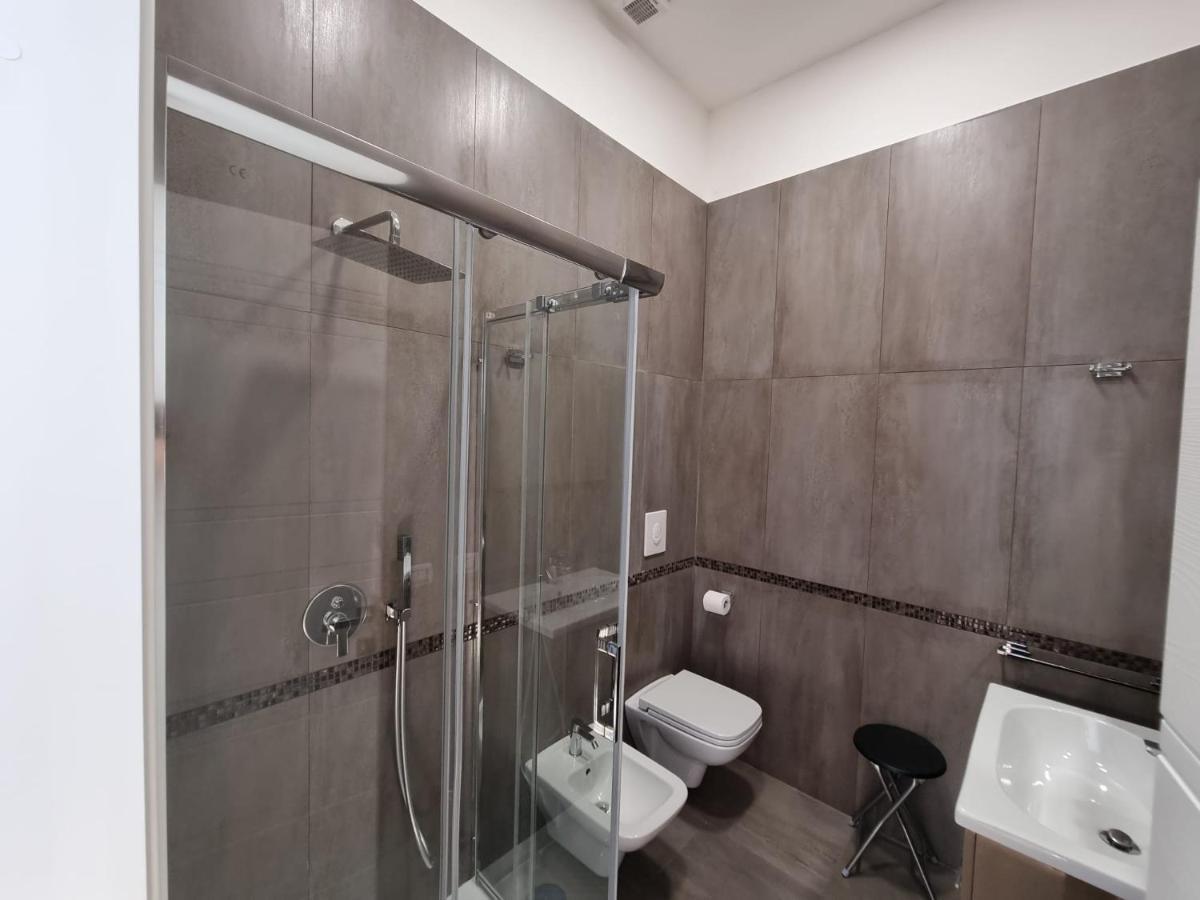Barbaja Suites In Street Toledo 205 Napoli Ngoại thất bức ảnh