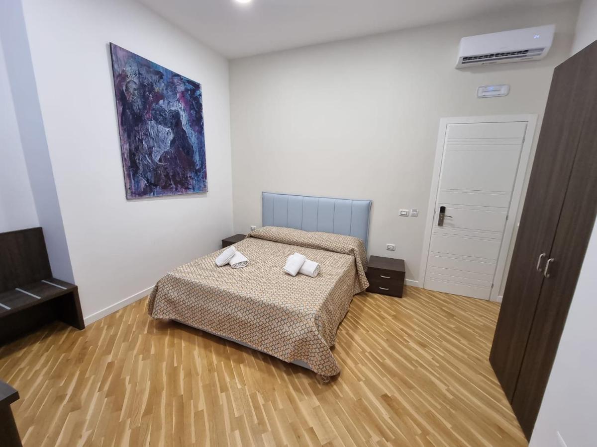 Barbaja Suites In Street Toledo 205 Napoli Ngoại thất bức ảnh