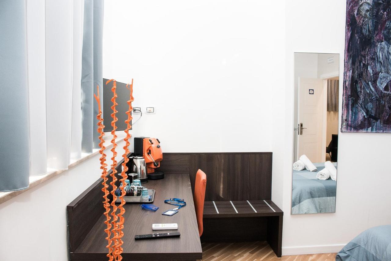 Barbaja Suites In Street Toledo 205 Napoli Ngoại thất bức ảnh