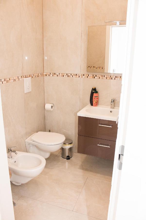 Barbaja Suites In Street Toledo 205 Napoli Ngoại thất bức ảnh